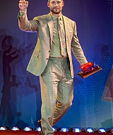 01.jpg